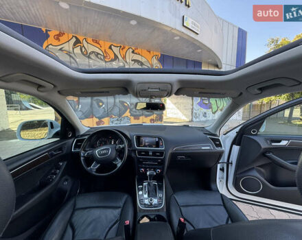 Белый Ауди Ку 5, объемом двигателя 1.98 л и пробегом 229 тыс. км за 16000 $, фото 31 на Automoto.ua