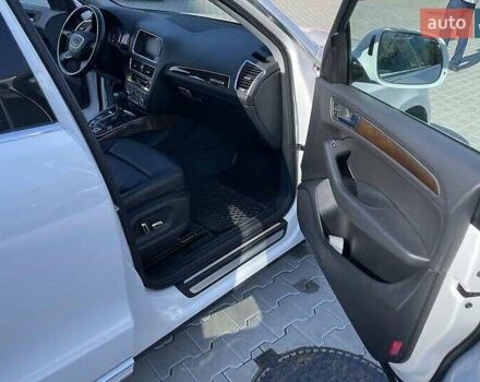 Белый Ауди Ку 5, объемом двигателя 1.98 л и пробегом 113 тыс. км за 17900 $, фото 15 на Automoto.ua