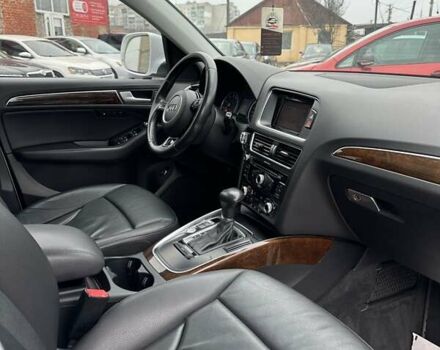 Белый Ауди Ку 5, объемом двигателя 2 л и пробегом 142 тыс. км за 14900 $, фото 17 на Automoto.ua