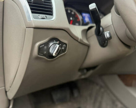 Белый Ауди Ку 5, объемом двигателя 1.98 л и пробегом 229 тыс. км за 15000 $, фото 31 на Automoto.ua