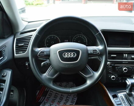 Белый Ауди Ку 5, объемом двигателя 2 л и пробегом 98 тыс. км за 15900 $, фото 31 на Automoto.ua