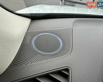 Білий Ауді Ку 5, об'ємом двигуна 2 л та пробігом 200 тис. км за 14990 $, фото 31 на Automoto.ua