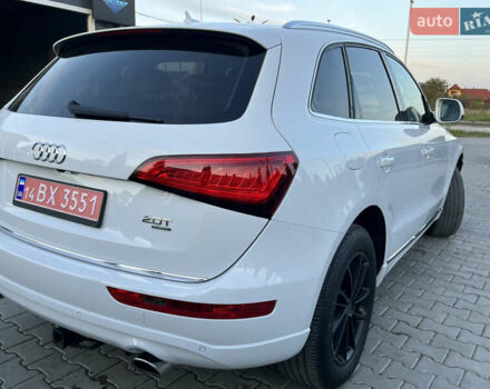 Белый Ауди Ку 5, объемом двигателя 2 л и пробегом 156 тыс. км за 14650 $, фото 17 на Automoto.ua
