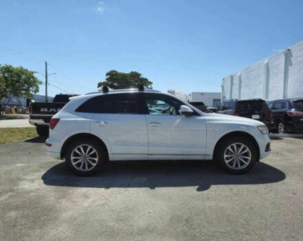 Белый Ауди Ку 5, объемом двигателя 2 л и пробегом 71 тыс. км за 4650 $, фото 4 на Automoto.ua