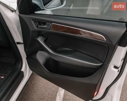 Белый Ауди Ку 5, объемом двигателя 1.98 л и пробегом 170 тыс. км за 14600 $, фото 59 на Automoto.ua