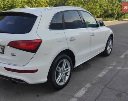 Білий Ауді Ку 5, об'ємом двигуна 3 л та пробігом 133 тис. км за 20300 $, фото 35 на Automoto.ua