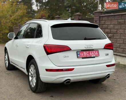 Белый Ауди Ку 5, объемом двигателя 2 л и пробегом 124 тыс. км за 16400 $, фото 6 на Automoto.ua