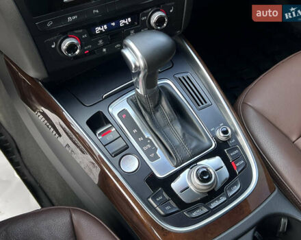 Белый Ауди Ку 5, объемом двигателя 2 л и пробегом 212 тыс. км за 14990 $, фото 27 на Automoto.ua