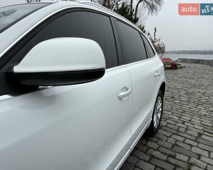 Белый Ауди Ку 5, объемом двигателя 1.98 л и пробегом 229 тыс. км за 15000 $, фото 17 на Automoto.ua