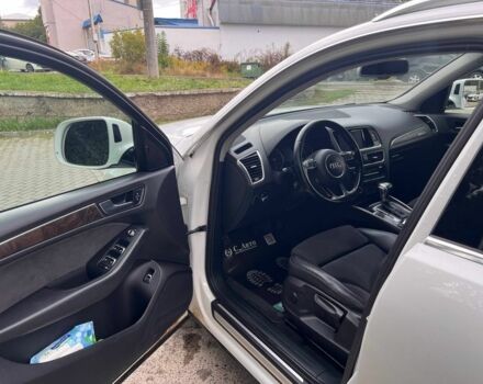 Білий Ауді Ку 5, об'ємом двигуна 2 л та пробігом 223 тис. км за 18900 $, фото 11 на Automoto.ua