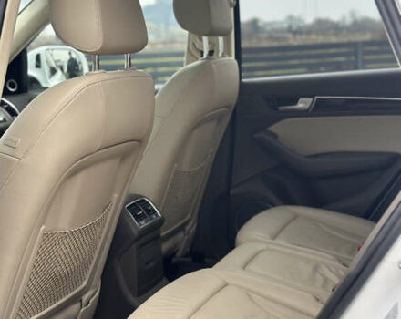 Білий Ауді Ку 5, об'ємом двигуна 2 л та пробігом 113 тис. км за 16500 $, фото 28 на Automoto.ua