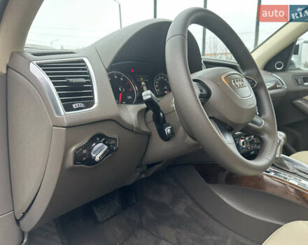 Білий Ауді Ку 5, об'ємом двигуна 2 л та пробігом 200 тис. км за 14990 $, фото 35 на Automoto.ua