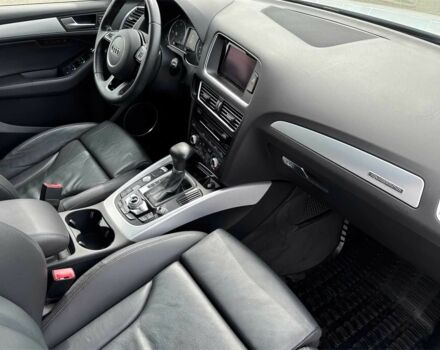 Белый Ауди Ку 5, объемом двигателя 3 л и пробегом 70 тыс. км за 3700 $, фото 7 на Automoto.ua