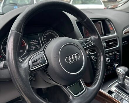 Білий Ауді Ку 5, об'ємом двигуна 2 л та пробігом 142 тис. км за 14900 $, фото 6 на Automoto.ua