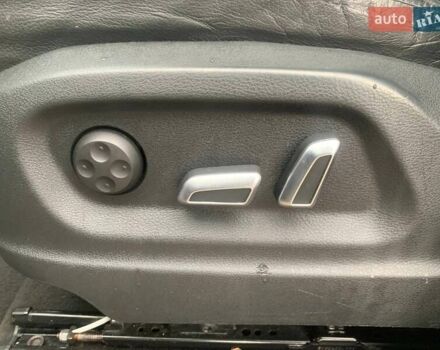 Белый Ауди Ку 5, объемом двигателя 1.98 л и пробегом 173 тыс. км за 9800 $, фото 12 на Automoto.ua