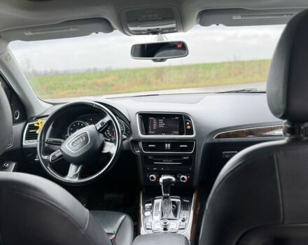 Белый Ауди Ку 5, объемом двигателя 2 л и пробегом 160 тыс. км за 18000 $, фото 4 на Automoto.ua