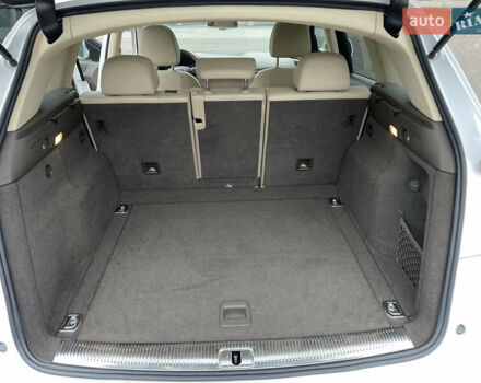 Білий Ауді Ку 5, об'ємом двигуна 2 л та пробігом 253 тис. км за 13500 $, фото 16 на Automoto.ua