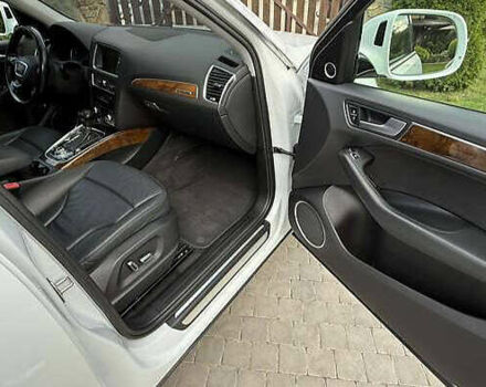 Білий Ауді Ку 5, об'ємом двигуна 1.98 л та пробігом 161 тис. км за 12700 $, фото 9 на Automoto.ua