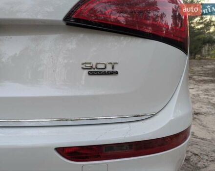 Ауді Ку 5 2015 у Києві на Automoto.ua Білий Ауді Ку 5, об'ємом двигуна 3 л та пробігом 95 тис. км за 17999 $, фото 16 на Automoto.ua