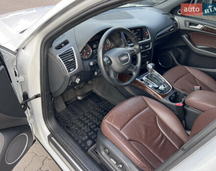 Белый Ауди Ку 5, объемом двигателя 2 л и пробегом 212 тыс. км за 14990 $, фото 16 на Automoto.ua