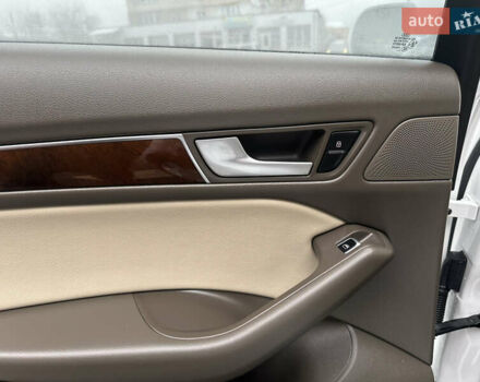 Білий Ауді Ку 5, об'ємом двигуна 2 л та пробігом 200 тис. км за 14990 $, фото 53 на Automoto.ua