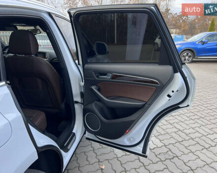 Белый Ауди Ку 5, объемом двигателя 2 л и пробегом 212 тыс. км за 14990 $, фото 33 на Automoto.ua