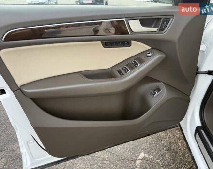 Білий Ауді Ку 5, об'ємом двигуна 2 л та пробігом 201 тис. км за 15999 $, фото 11 на Automoto.ua