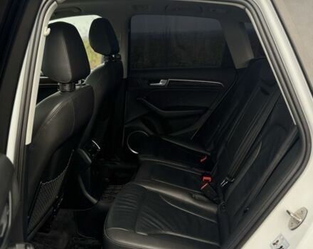 Белый Ауди Ку 5, объемом двигателя 2 л и пробегом 160 тыс. км за 18000 $, фото 3 на Automoto.ua