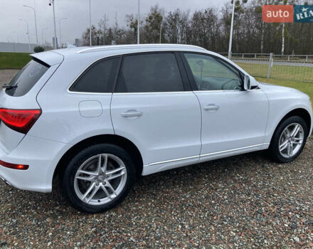 Белый Ауди Ку 5, объемом двигателя 1.98 л и пробегом 162 тыс. км за 18000 $, фото 1 на Automoto.ua