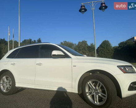 Белый Ауди Ку 5, объемом двигателя 1.98 л и пробегом 173 тыс. км за 17900 $, фото 4 на Automoto.ua