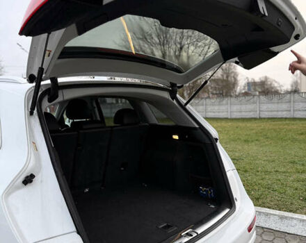 Белый Ауди Ку 5, объемом двигателя 3 л и пробегом 244 тыс. км за 18900 $, фото 17 на Automoto.ua