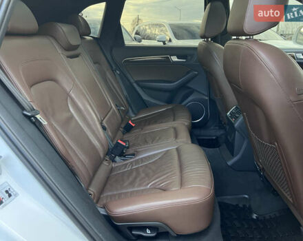 Белый Ауди Ку 5, объемом двигателя 2 л и пробегом 212 тыс. км за 14990 $, фото 34 на Automoto.ua