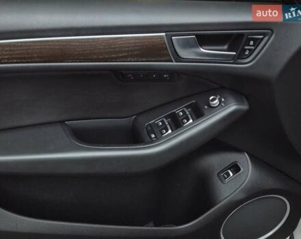 Белый Ауди Ку 5, объемом двигателя 2 л и пробегом 185 тыс. км за 17700 $, фото 22 на Automoto.ua