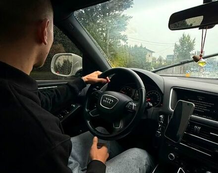 Ауди Ку 5 2015 в Запорожье на Automoto.ua Белый Ауди Ку 5, объемом двигателя 2 л и пробегом 228 тыс. км за 16900 $, фото 3 на Automoto.ua