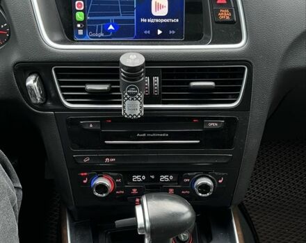 Білий Ауді Ку 5, об'ємом двигуна 2 л та пробігом 206 тис. км за 13000 $, фото 7 на Automoto.ua