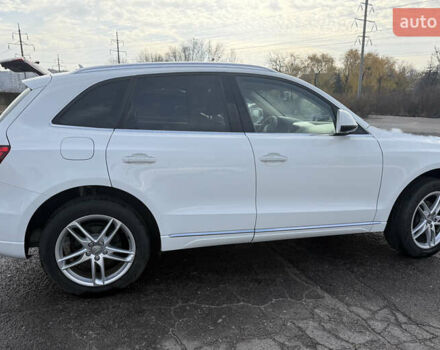 Білий Ауді Ку 5, об'ємом двигуна 2 л та пробігом 201 тис. км за 15999 $, фото 5 на Automoto.ua
