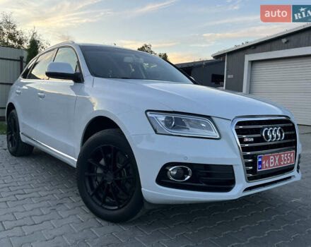 Белый Ауди Ку 5, объемом двигателя 2 л и пробегом 125 тыс. км за 14350 $, фото 11 на Automoto.ua