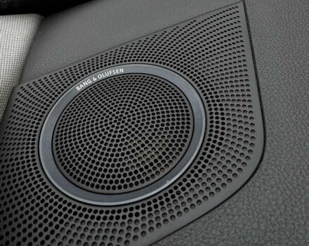 Белый Ауди Ку 5, объемом двигателя 1.98 л и пробегом 160 тыс. км за 18000 $, фото 15 на Automoto.ua