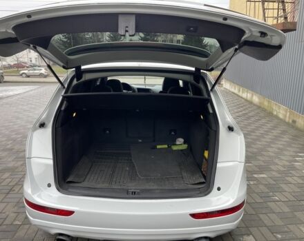 Білий Ауді Ку 5, об'ємом двигуна 2 л та пробігом 153 тис. км за 15999 $, фото 15 на Automoto.ua