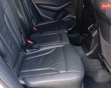 Белый Ауди Ку 5, объемом двигателя 2 л и пробегом 75 тыс. км за 14000 $, фото 8 на Automoto.ua