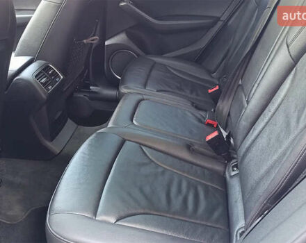 Белый Ауди Ку 5, объемом двигателя 2 л и пробегом 75 тыс. км за 14000 $, фото 7 на Automoto.ua