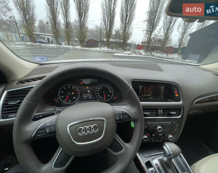 Білий Ауді Ку 5, об'ємом двигуна 2 л та пробігом 250 тис. км за 13999 $, фото 18 на Automoto.ua