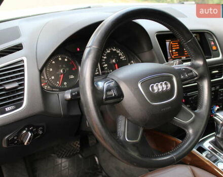 Белый Ауди Ку 5, объемом двигателя 1.98 л и пробегом 157 тыс. км за 16700 $, фото 12 на Automoto.ua