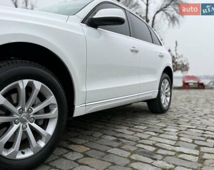 Белый Ауди Ку 5, объемом двигателя 1.98 л и пробегом 229 тыс. км за 15000 $, фото 18 на Automoto.ua