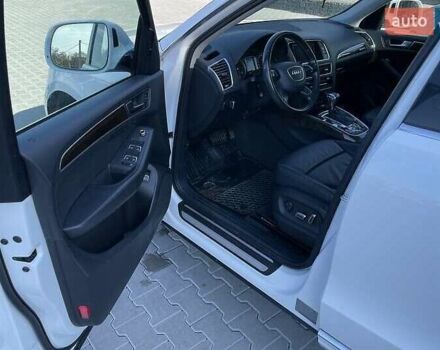 Белый Ауди Ку 5, объемом двигателя 1.98 л и пробегом 113 тыс. км за 17900 $, фото 11 на Automoto.ua