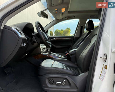 Белый Ауди Ку 5, объемом двигателя 1.98 л и пробегом 78 тыс. км за 19700 $, фото 6 на Automoto.ua