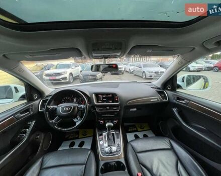 Белый Ауди Ку 5, объемом двигателя 1.98 л и пробегом 148 тыс. км за 17000 $, фото 17 на Automoto.ua