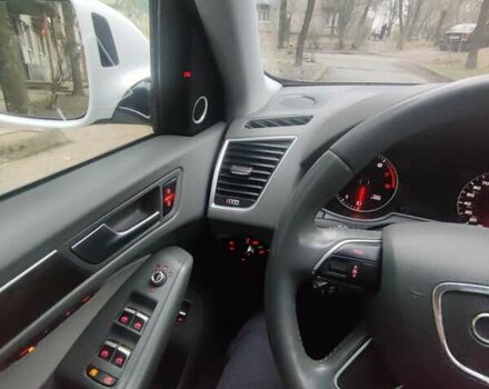 Білий Ауді Ку 5, об'ємом двигуна 1.98 л та пробігом 127 тис. км за 19750 $, фото 8 на Automoto.ua