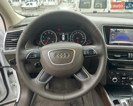 Білий Ауді Ку 5, об'ємом двигуна 2 л та пробігом 200 тис. км за 14990 $, фото 39 на Automoto.ua