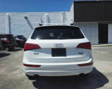 Белый Ауди Ку 5, объемом двигателя 2 л и пробегом 71 тыс. км за 4650 $, фото 2 на Automoto.ua